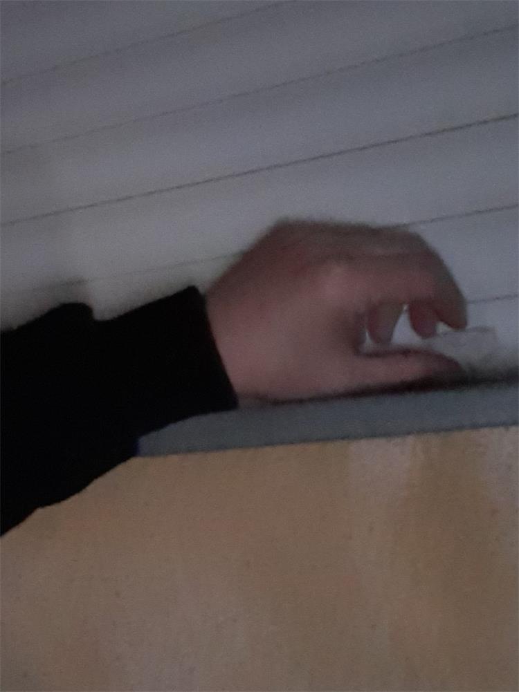 Slika /PU_VS/Kradje/provala kroz prozor obiteljske kuće.jpg